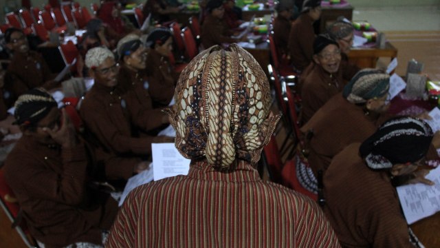Ilustrasi orang Jawa. foto: Kumparan