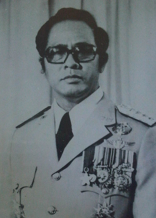 PTR, LIPSUS WAKIL PANGLIMA, Surono Reksodimedjo