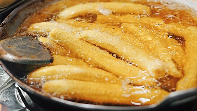 Nikmatnya Menyatap 8 Kuliner Lezat di Jalan Cibadak, Bandung (763)