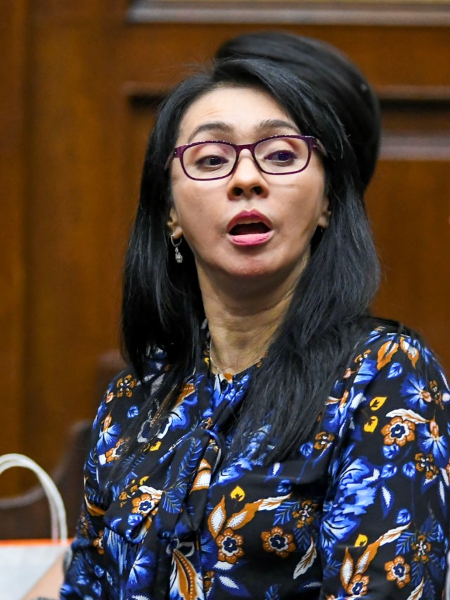 Bupati Kepulauan Talaud, Sri Wahyumi Maria Manalip saat menjalani sidang tuntutan di Pengadilan Tipikor, Jakarta, Senin (18/11/2019). Foto: ANTARA FOTO/Galih Pradipta