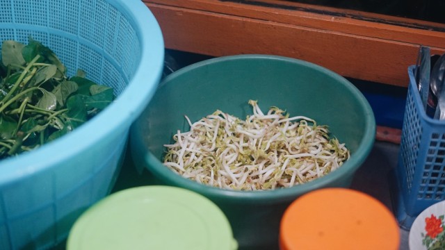 Nikmatnya Menyatap 8 Kuliner Lezat di Jalan Cibadak, Bandung (792)