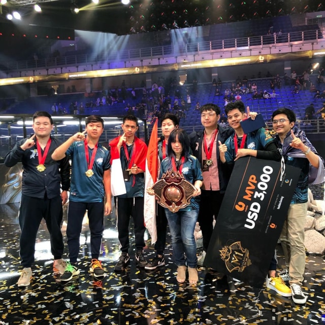 Momen kemenangan EVOS Esports di Malaysia | Photo by @evosesports on Instagram