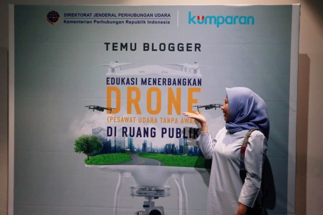 Temu Blogger : Edukasi Menerbangkan Drone di Ruang Publik