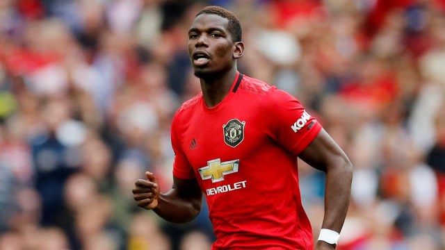 Paul Pogba pada pertandingan melawan Chelsea di Premier League. Foto: Phil Noble/Reuters