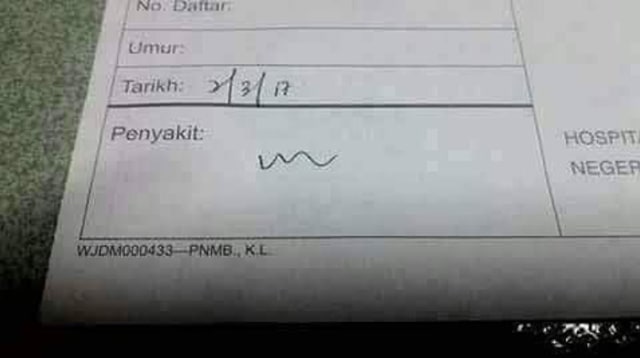 Tulisan dokter yang viral. (Foto: Instagram @receh.id)