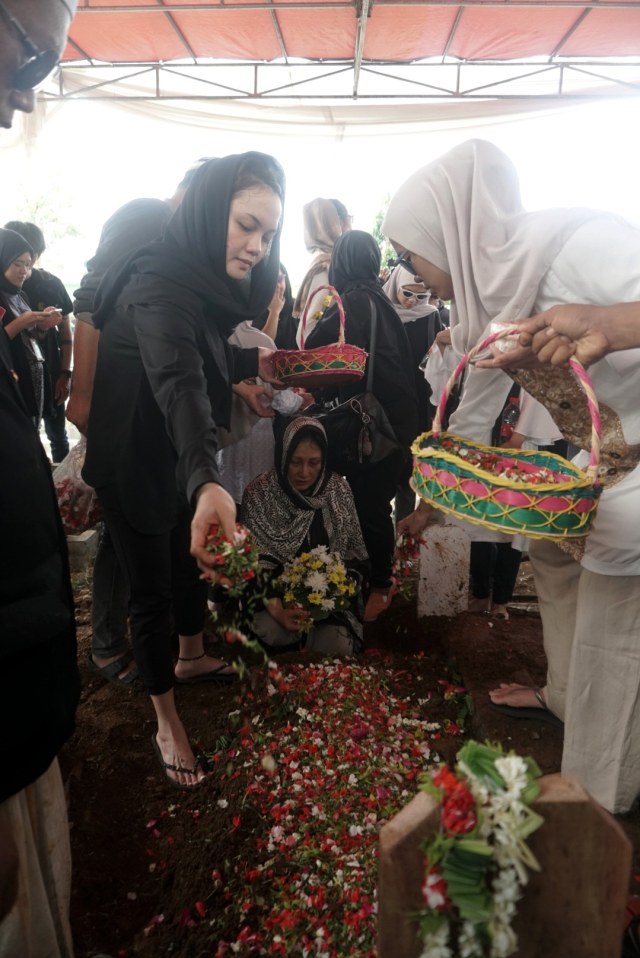 Foto: Selamat Jalan, Cecep Reza (44729)