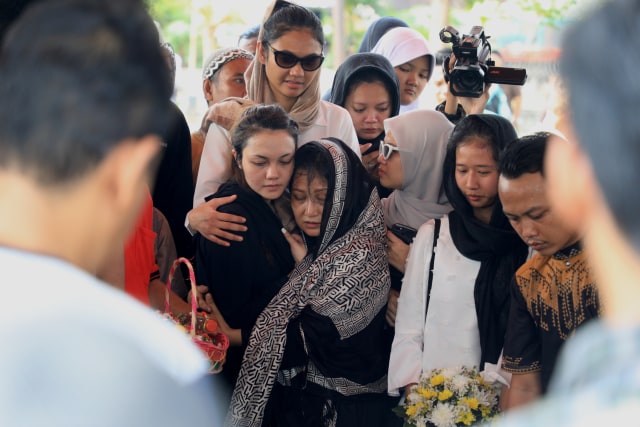 Istri Cecep Reza: Sekarang Kamu Sudah Enggak Merasakan Sakit Lagi (71656)
