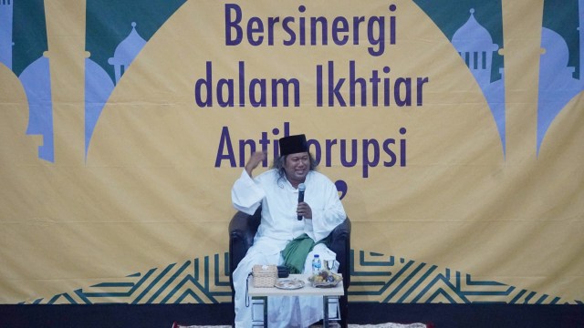 KH. Ahmad Muwafiq, Gus Muwafiq, KPK
