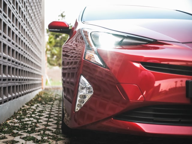 Mencoba Prius Hybrid di Jalan Jakarta, Bebas Ganjil Genap? (145606)