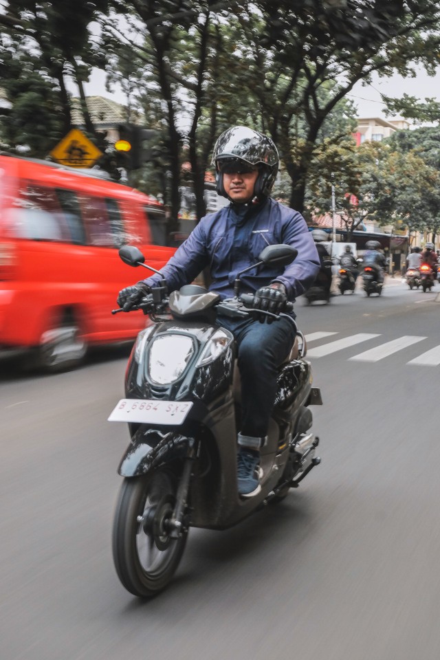 Test ride Honda Genio Foto: Bangkit Jaya Putra/kumparan