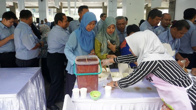 Gerakan Makan Ikan Bersama
