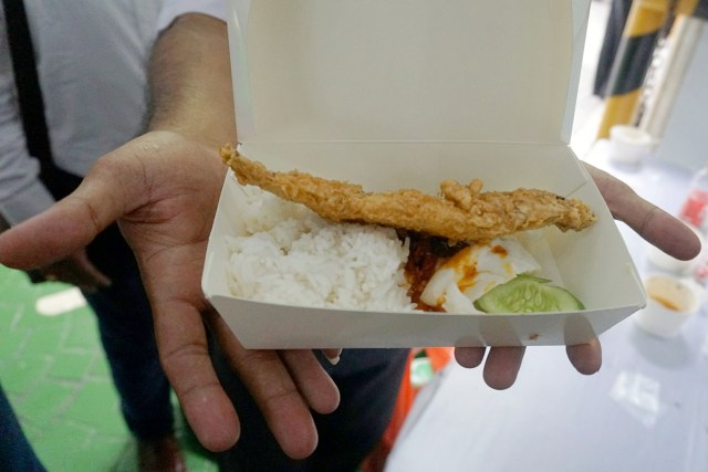 Gerakan Makan Ikan Bersama