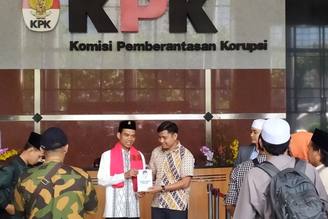 Sebut Catur dan Dadu Haram, Begini Penjelasan UAS (934532)