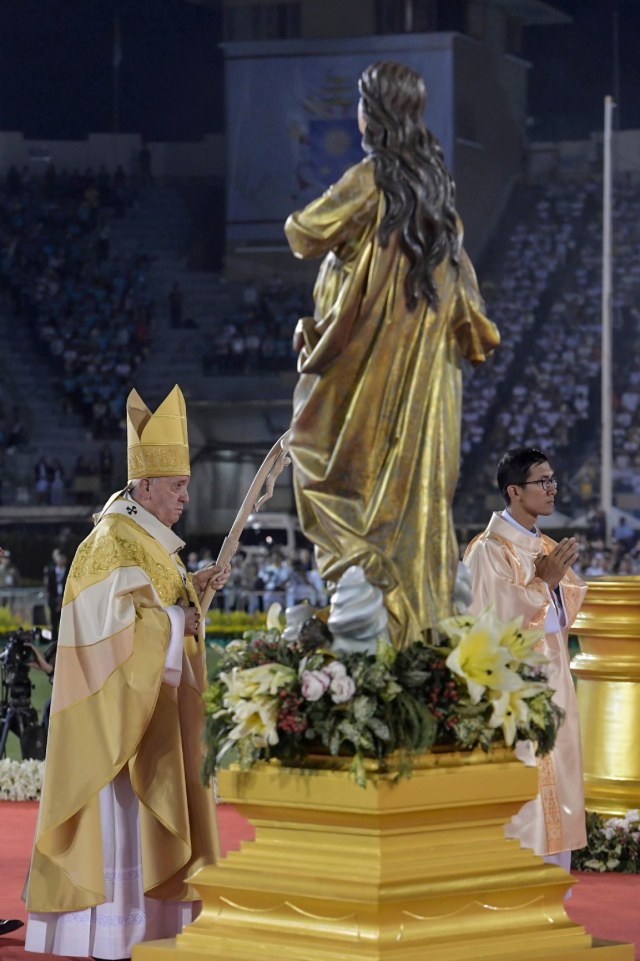 Paus Fransiskus di Thailand Foto: ANN WANG/Reuters