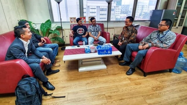 Pertemuan KBRI dengan Aliansi Supporter Indonesia di Malaysia. Foto: Facebook/Kedutaan Besar Republik Indonesia - Kuala Lumpur, Malaysia