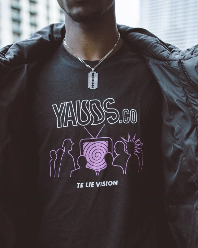 Kaus dengan harga sekitar Rp 199 ribu dari brand streetwear lokal, Yauds.Co dok Instagram @yauds.co
