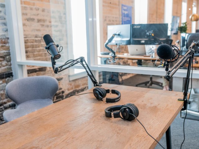 Tertarik Jadi Podcaster? Ini Ada 4 Sumber Uangmu (66755)