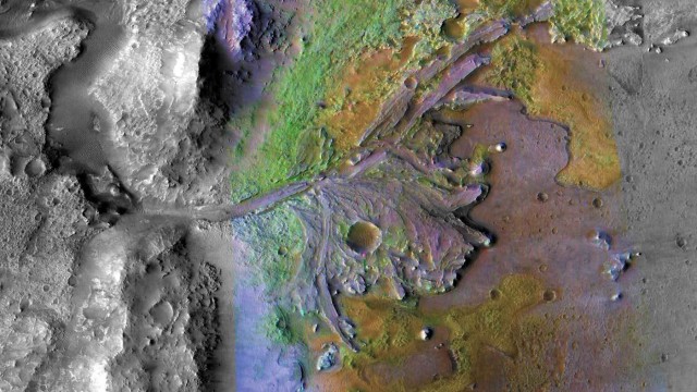 Kawah Jazero di Mars. Foto: NASA