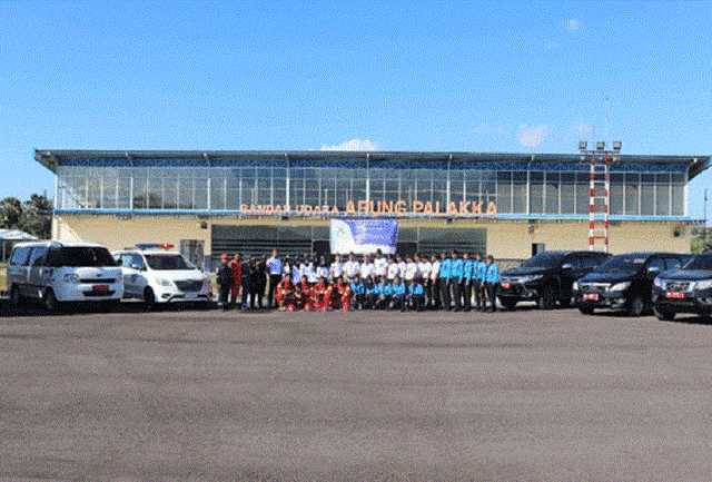 Bandara Udara Arung Palakka (Int).