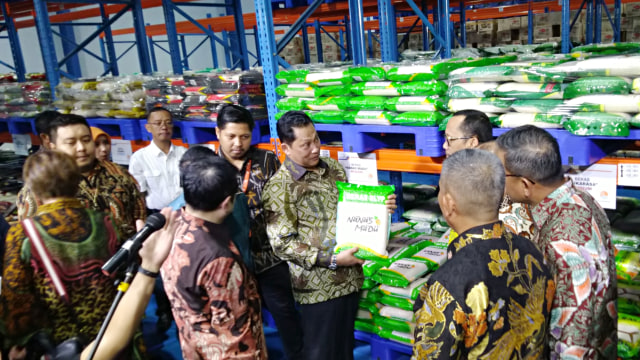 Bulog Luncurkan Supermall Pangan