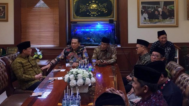 Pimpinan MPR berkunjung ke Kantor PBNU, Jakarta Pusat, Rabu (27/11). Foto: Darin Atiandina/kumparan