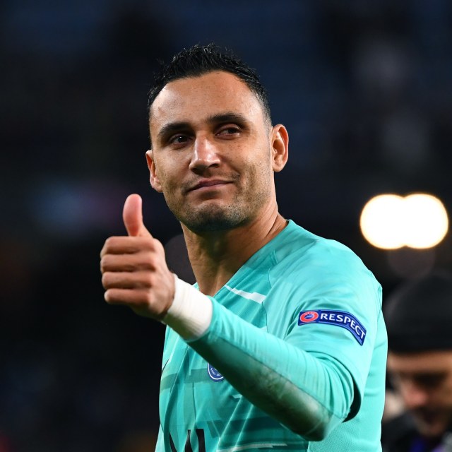 Keylor Navas dalam pertandingan melawan Real Madrid. Foto: GABRIEL BOUYS / AFP