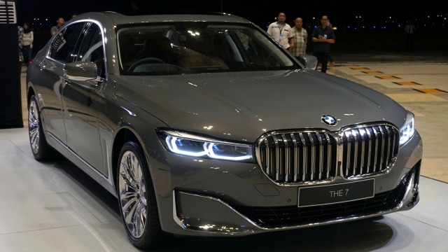 Genjot Jualan, Beli Mobil BMW Dapat Gratis Bensin (994)