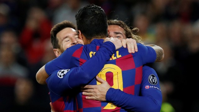 Luis Suarez Hengkang, Bagaimana Jadinya Formasi Barcelona? Siapa Ujung Tombak? (322949)