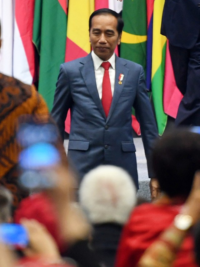 Presiden Joko Widodo dalam acara pembukaan Kongres Notaris Dunia Ke-29 di Jakarta, Kamis (28/11/2019).  Foto: ANTARA FOTO/Akbar Nugroho Gumay