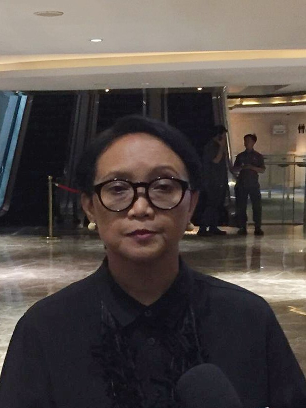 Menteri Luar Negeri Retno Marsudi usai melayat ke persemayaman Ciputra di Artpreneur Ciputra World Jakarta, Kamis (28/11). Foto: Muhammad Darisman/kumparan 