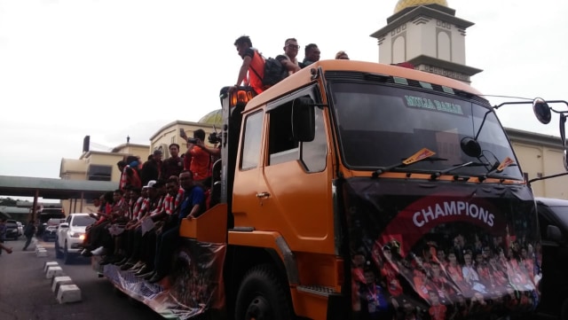Euforia Penyambutan Promosi Persiraja Banda Aceh ke Liga 1 2020.jpeg