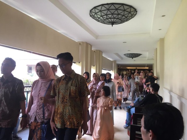 Citra Kirana dan Rezky Aditya Resmi Menikah (291788)