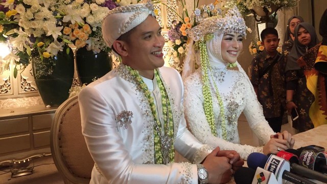 5 Hal Menarik Dari Pernikahan Rezky Aditya Dan Citra Kirana Kumparan Com