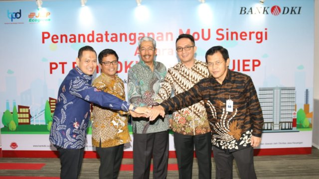 Bank DKI menandatangani Perjanjian Kerja Sama dengan PT JIEP. Foto: Dok. Bank DKI