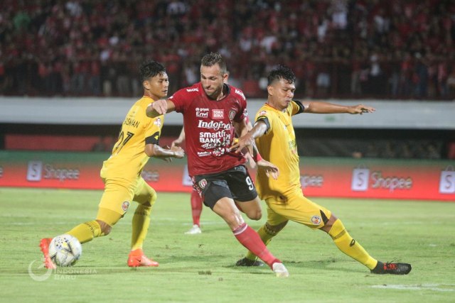 Bali United vs Semen Padang di paruh pertama Liga 1 2019. (Foto: Dok. PT LIB)