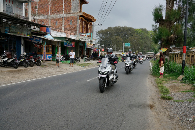 Touring Honda ADV150