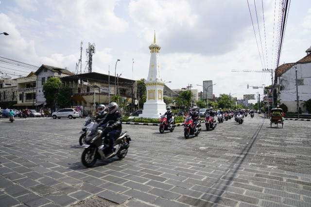 Touring Honda ADV150