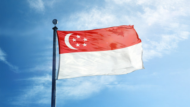 Ilustrasi Bendera Singapura. Foto: Shutter Stock 