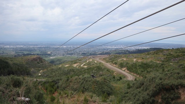 Taklukkan Fobia demi Ziplining Tertinggi, Terpanjang di Selandia Baru (224753)