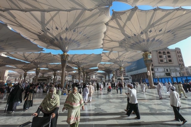 Masjid Nabawi di pusat Kota Madinah, Arab Saudi. Foto: Suparta/acehkini