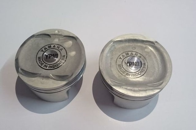 Komprarasi Piston Yamaha R15 dan NMax