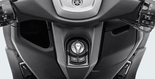 Komparasi: All-New Yamaha NMax 155 vs All-New Honda PCX 150 (138520)
