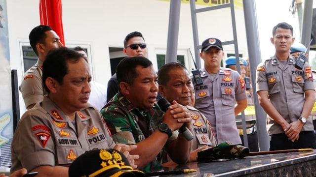 Konpers, ledakan di Monas