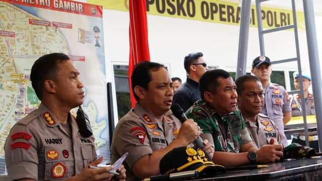 Konpers, ledakan di Monas