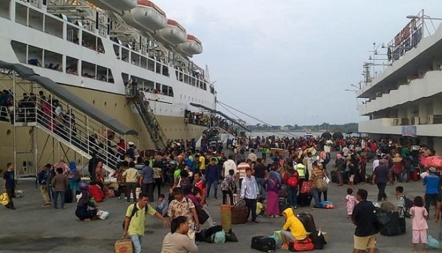 Pelabuhan Soekarno Hatta Makassar, (Int).