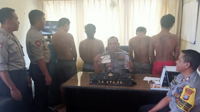 Empat orang terduga pelaku penyalahgunaan narkoba jenis sabu diamankan Polsek Palu Timur. Foto: Istimewa
