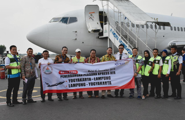 Xpress Air mendarat perdana di Lampung, Senin (2/12) | Foto : Dok. Xpress Air