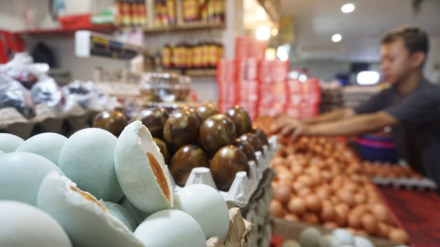 Stok Bahan Pokok Jelang Natal dan Tahun Baru