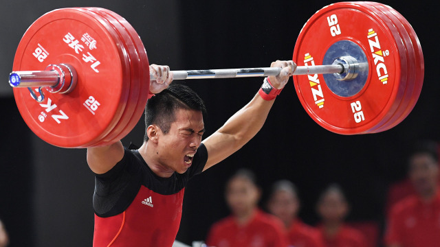 Lifter Indonesia Deni, Medali Emas