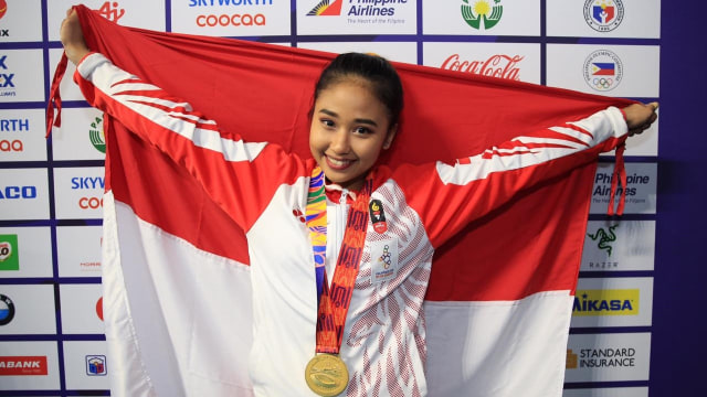 Atlet senam Indonesia, Rifda Irfana Luthfi mendapat medali emas pada SEA Games 2019 di Venue Gymnasyic, Manila, Filipina.  Foto: Dok. NOC Indonesia